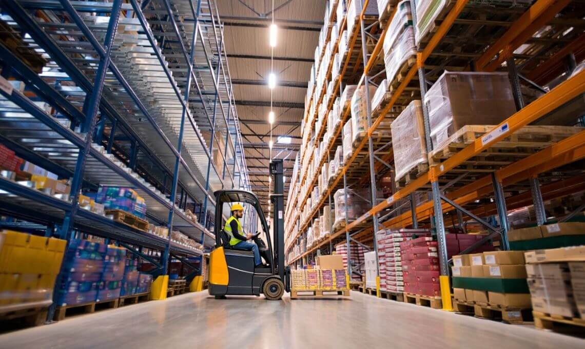 Clasificacion de estanteria metalica industrial