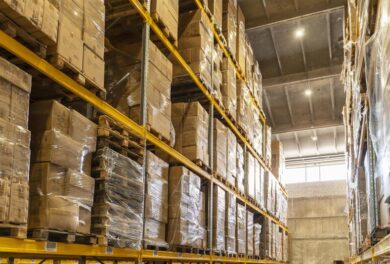 bodega para el almacenamiento de mercancía pesada