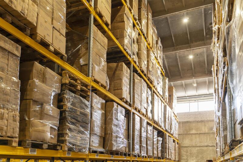 bodega para el almacenamiento de mercancía pesada